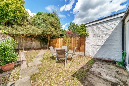 Waldeck Road, London, W4 - Photo 5