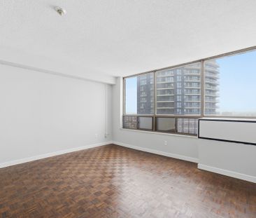 For Lease - 2360 Dundas Street Unit# 1913B, Toronto, Ontario - Photo 6