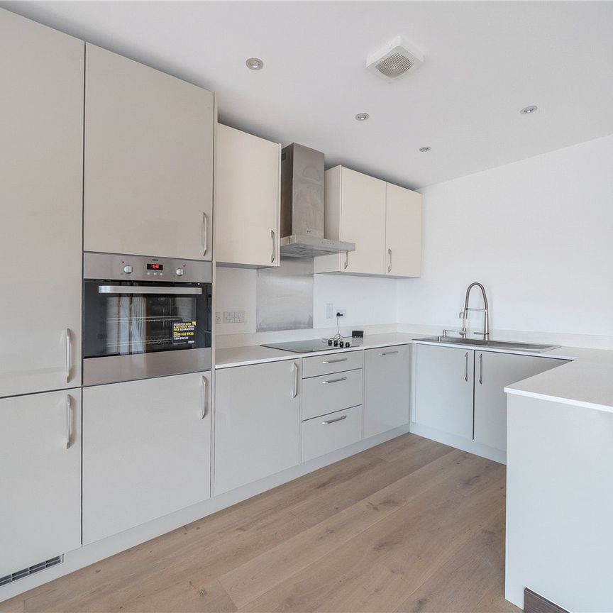 2 bedroom duplex to rent Merlin Drive, Fletton Quays, Peterborough, Cambridgeshire, PE2 - Photo 1