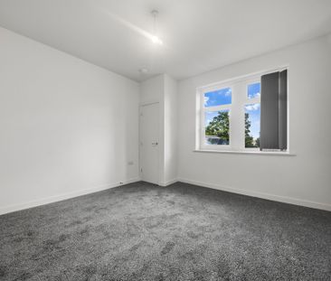 Station Road, Padiham - Photo 1