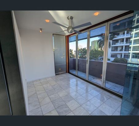 4/301 Main Street, Kangaroo Point, Qld 4169 - Photo 5