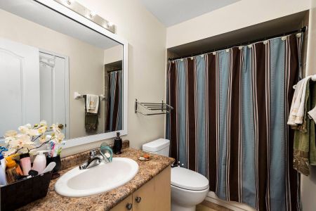 For Lease - 28 Sugarberry Drive, Brampton, Ontario - Photo 5