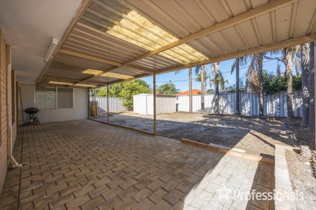 5 Yosemite Loop, Ballajura WA 6066 - Photo 5