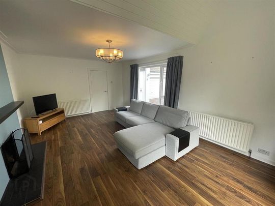 47 Newforge Lane, Belfast, BT9 5NW - Photo 1