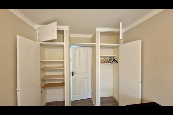 Room in a Shared Flat, South Island Place, SW9 - Photo 1