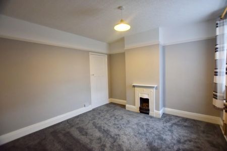 Blackberry Lane, Coventry - RECENTLY REFURBISHED END OF TERRACE - Photo 4