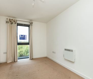 2 bedroom apartment to rent Cardinal Place, Guildford Road, Woking,... - Photo 4