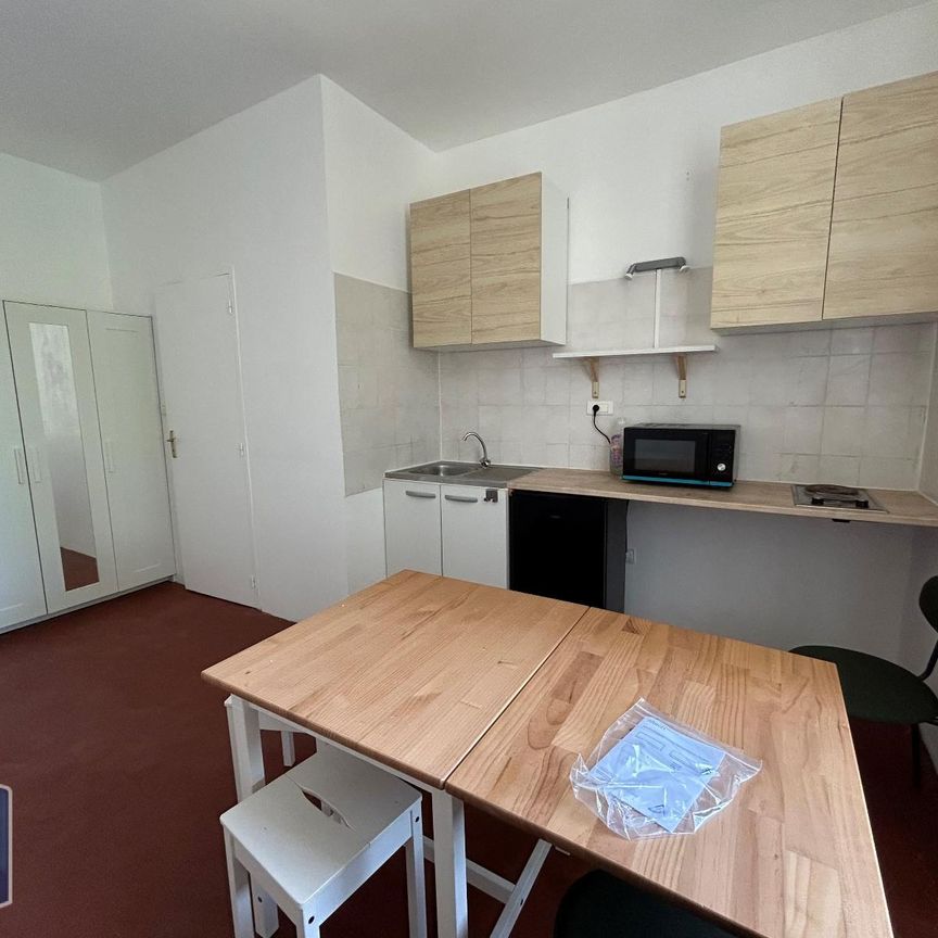 Location Appartement 1 pièce 18m² AVIGNON 84000 - Photo 1