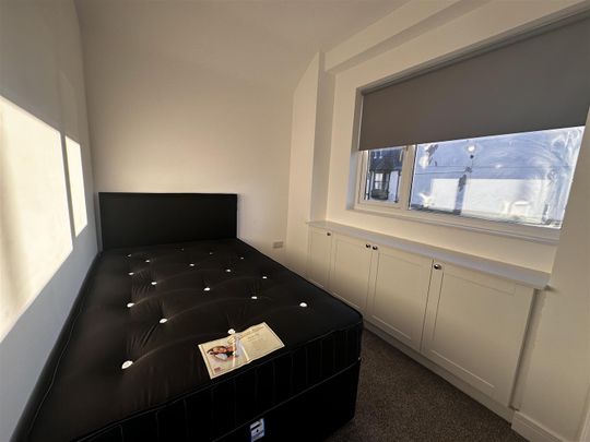 Ninian Road, Cardiff - Photo 1