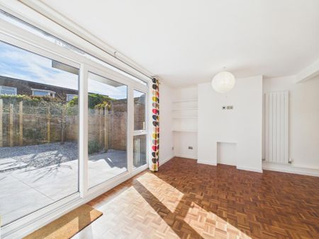 3 bedroom house to rent - Photo 2