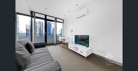 Urban Living at Its Finest I Fully Furnished One-Bedroom Apartment in the Heart of Southbank - Photo 4