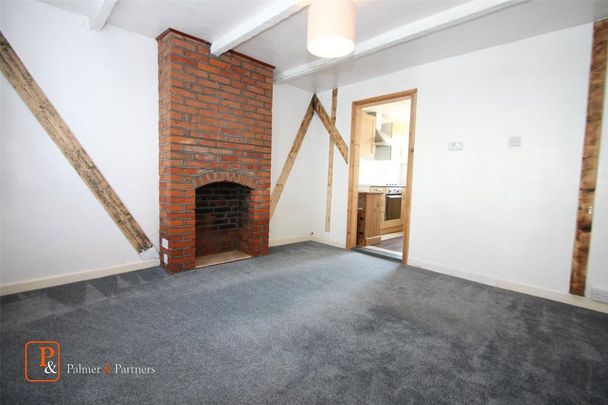 2 bedroom terraced house to rent - Photo 1