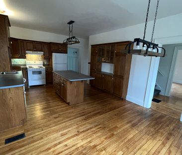 For Lease - 363 Lindsay Road Unit# 1, Selwyn, Ontario - Photo 4