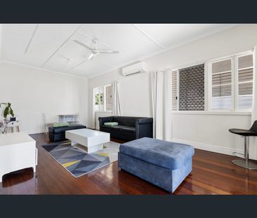 Room 1 - 8 Stourbridge St, Mount Gravatt, Qld 4122 - Photo 2
