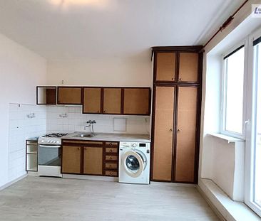 Pronájem bytu 2+1 66 m2 - Fotografie 1