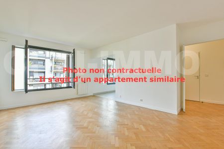 Location Appartement 2 Pièce(s) PARIS 15EME ARR. (75015) - Photo 2