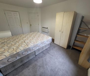 2 bedroom apartment to rent - Photo 6