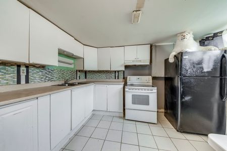 For Lease - 186 Thistle Down Boulevard Unit# Basement, Toronto, Ontario - Photo 3