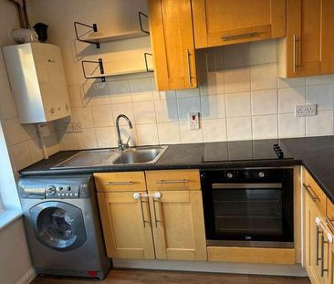 Attlee Close, Lutterworth, LE17 - Photo 2