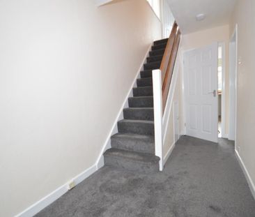3 bedroom detached house to rent - Photo 5