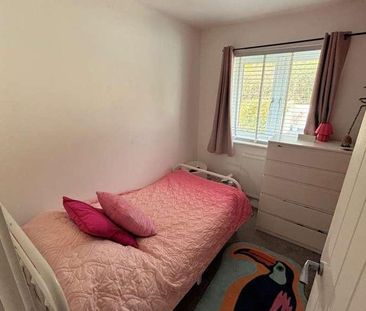 St. Leonards-on-sea, East Sussex, TN38 - Photo 2