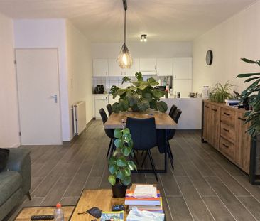 Gelijkvloers appartement met 1 slaapkamer en garage - Foto 5