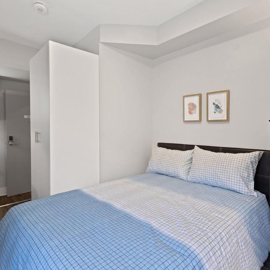 68 Sweetland Avenue - 3C - Photo 1