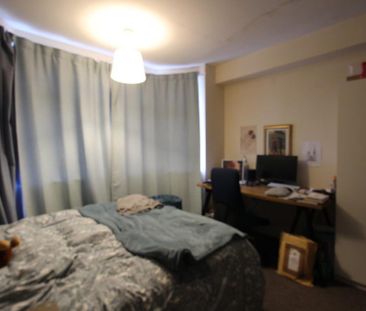 5 bedroom terraced house to rent - Photo 4