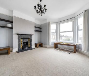 2 bedroom property to rent - Photo 4