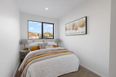 Brand New 3 Bedroom in Te Atatu South - Photo 5