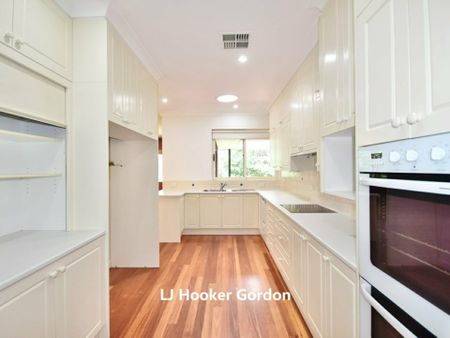 14 Ridgeland Ave, Killara NSW, Belconnen - Photo 2