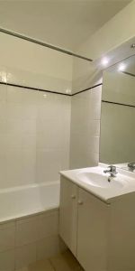 Location appartement 2 pièces - 45m² à Cenon (33150) - Photo 4