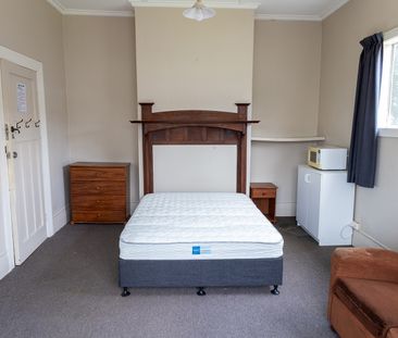 Rooms Available 2-3-4-5-7-9 - Photo 1