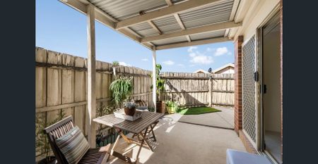 Easy Living in a Central Altona Meadows Location - Photo 5