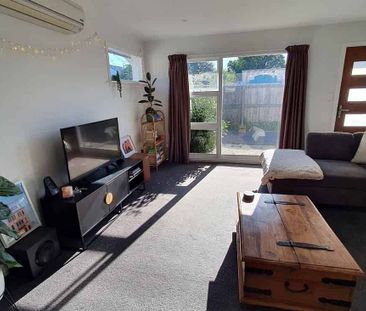 Two bedroom home - Photo 3