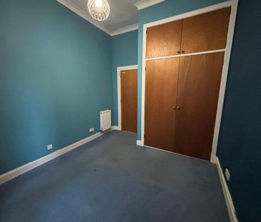 3 bedroom apartment to rent - Photo 4