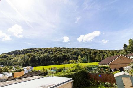 Heol Berry, Gwaelod-y-garth, Cardiff, CF15 - Photo 4