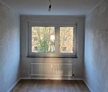 Helle 4-Zimmerwohnung wartet auf Sie! - Photo 1