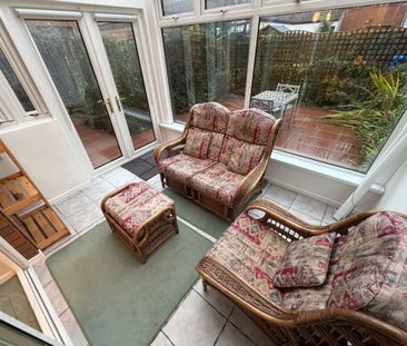 3 Upper Malone Gardens, Belfast, BT9 6LY - Photo 2