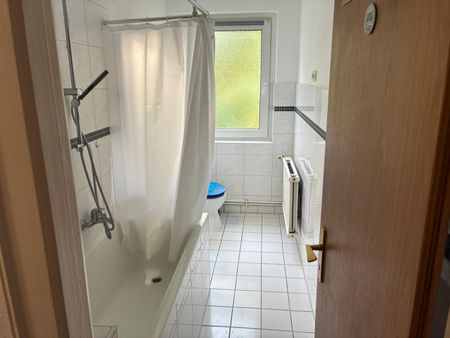 Dicht zur UNI, 2 Zi.-Whg. ca. 63qm in der Ratzeburger Allee 92, FREI zum 01.01.2026 - Photo 4