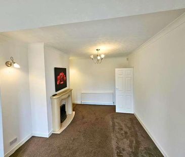 Conway Road, Sale, M33 - Photo 1