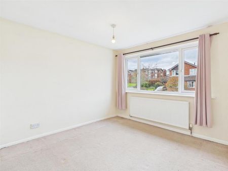 3 bedroom link detached house to rent - Photo 3