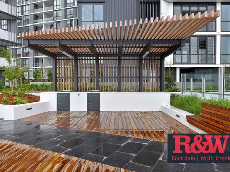 Exceptional Living with City Views - Photo 2