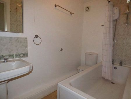 Hesketh Court, Hesketh Avenue, Didsbury, Manchester, M20 2QB - Photo 5