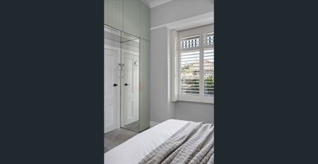 Bright, Beautiful & Perfectly Positioned - Photo 5