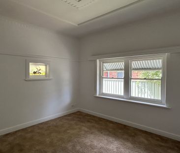 GREAT LOCATION, LOVELY HOME - Photo 6