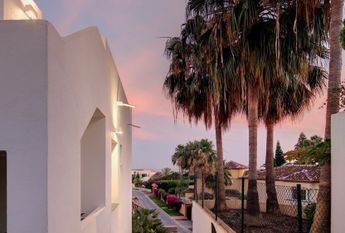 Villa with Sea Views for Rent in La Quinta Golf
