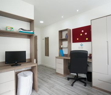 B4, 1 College Road - Photo 1