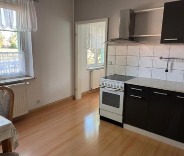 familiäre Wohnatmosphäre, Wohnung mit EBK - Photo 1