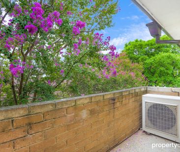 Freshly Renovated 2 Bedroom Unit - Photo 5